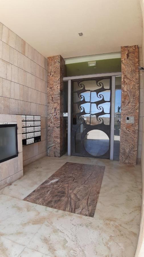 Potato Beach Apartment At Beach Front & Sea View ラゴス エクステリア 写真